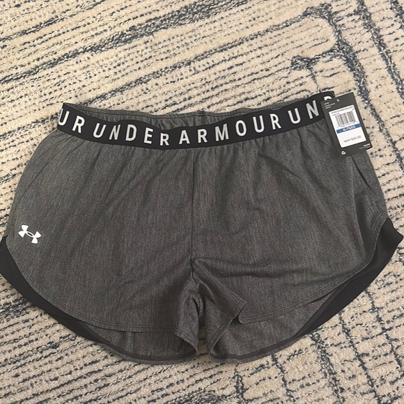 Under Armour Gray Athletic Shorts Lightweight Performance - Picture 1 of 9